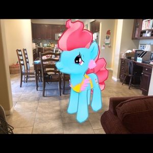 Meet your Posher, Janelle